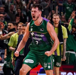Jonathan Barreiro seguirá en el Unicaja hasta 2027