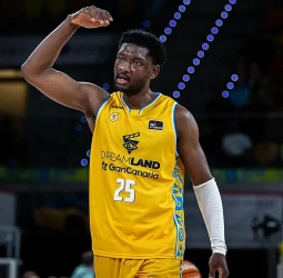 El Real Madrid también se interesa por Chimezie Metu