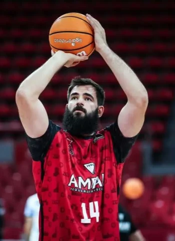 Bojan Dubljevic se retira y pone fin a una carrera ligada al baloncesto español
