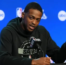NBA Finals: De’Aaron Fox pide calma tras el golpe de los Knicks: “Sabemos que es una serie larga”