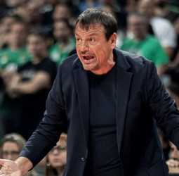 Ergin Ataman deja el Panathinaikos tras tres temporadas, una EuroLeague y cuatro títulos