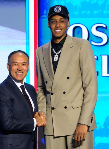 Baba Miller aterriza en Los Angeles Clippers tras ser elegido en el puesto 36 del Draft NBA