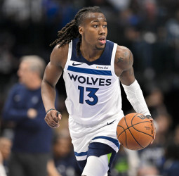 Ayo Dosunmu renueva con los Minnesota Timberwolves por 112 millones