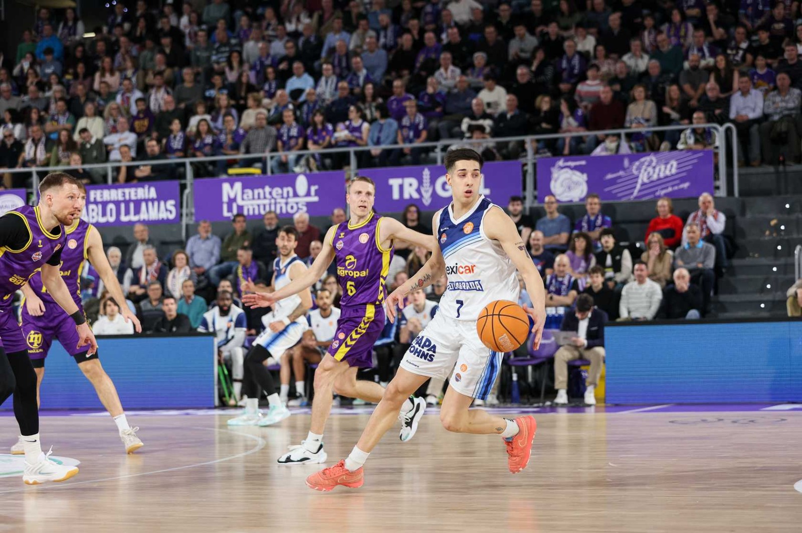 Mateo Díaz Renews with Flexicar Fuenlabrada for Next Season