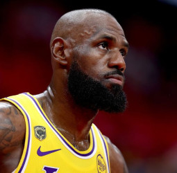 LeBron James firmará por los Philadelphia 76ers y sacude la NBA