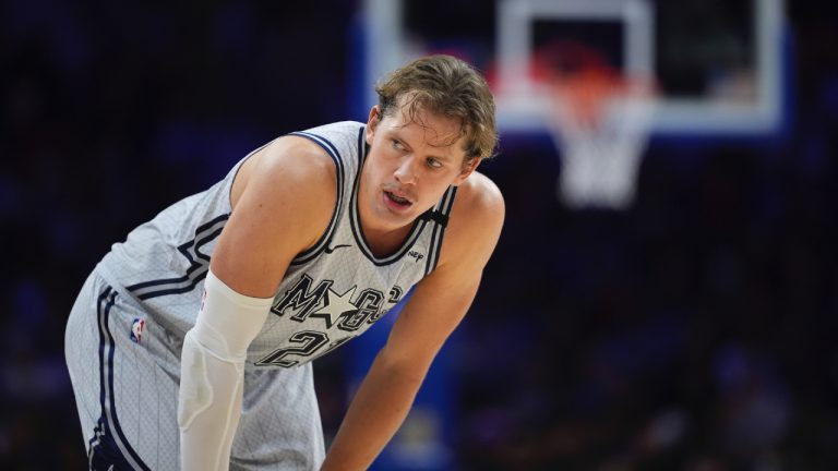 Moe Wagner firma con Brooklyn Nets