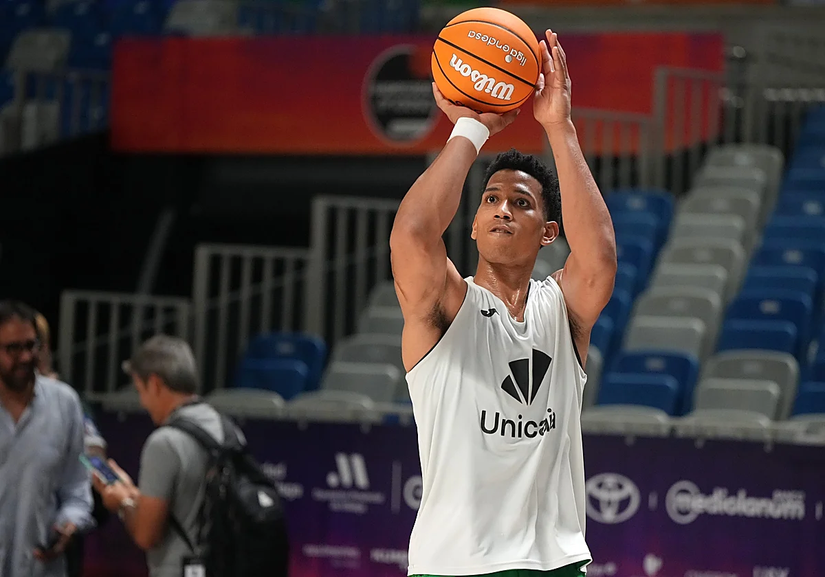 Tyson Pérez, en el radar del Valencia Basket, mantiene en alerta al Unicaja