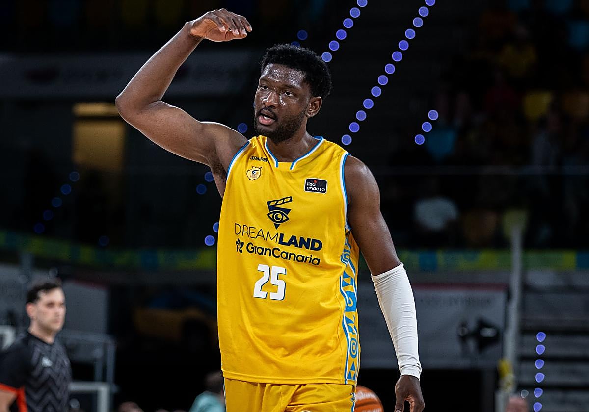 Chimezie Metu pone rumbo al Galatasaray