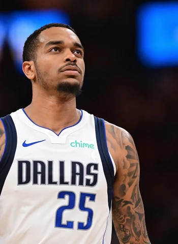 Los Lakers podrían mirar a P.J. Washington como alternativa en el mercado