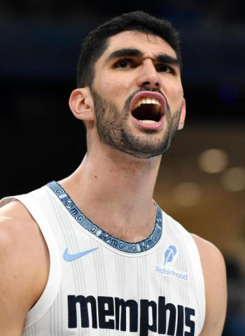 Santi Aldama pone rumbo a Dallas Mavericks