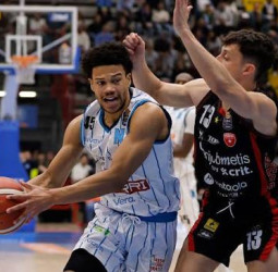 El Río Breogán incorpora a Rasir Bolton para reforzar su juego exterior