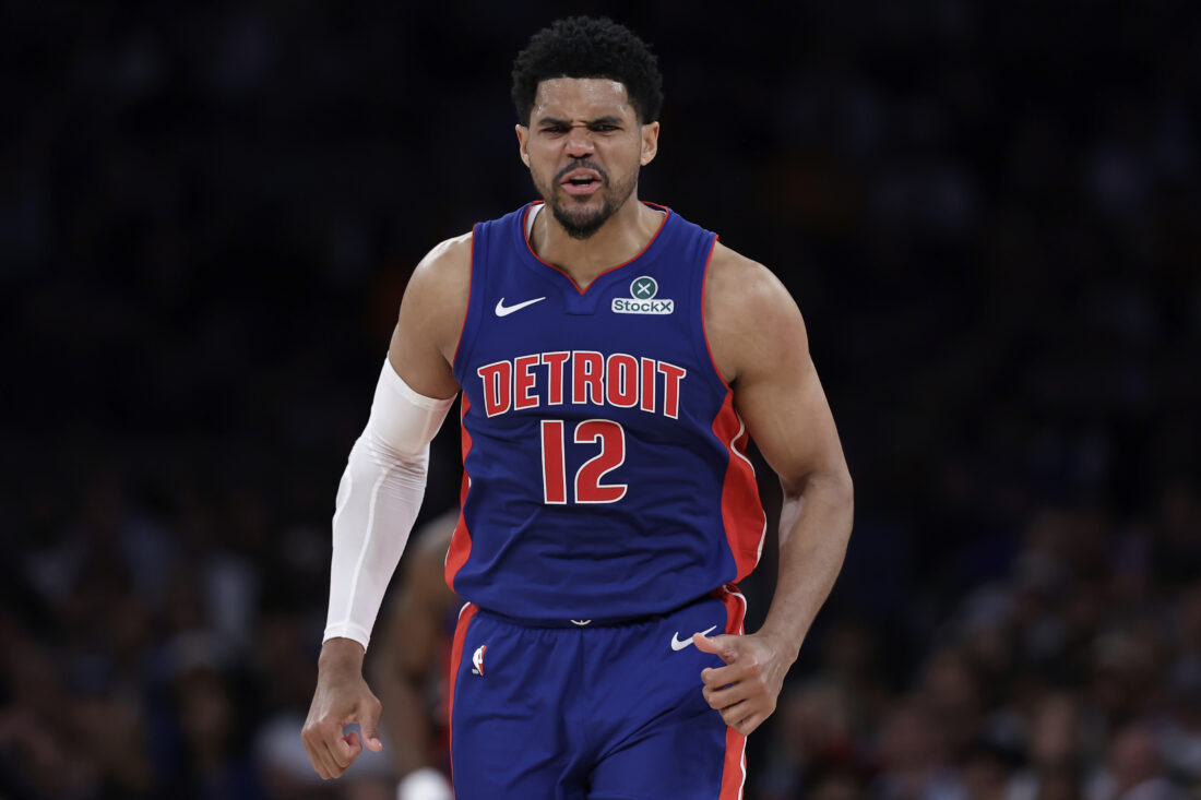Tobias Harris firma con San Antonio Spurs
