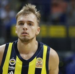 Rolands Smits y Artūrs Žagars aparecen en la agenda del Baskonia