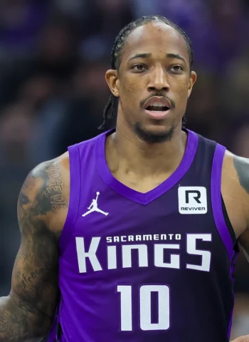 DeMar DeRozan queda libre tras su salida de Sacramento Kings