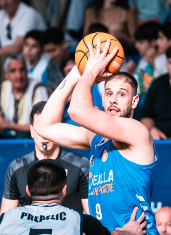 Fuenlabrada Signs Top Primera FEB Player Iván Cruz