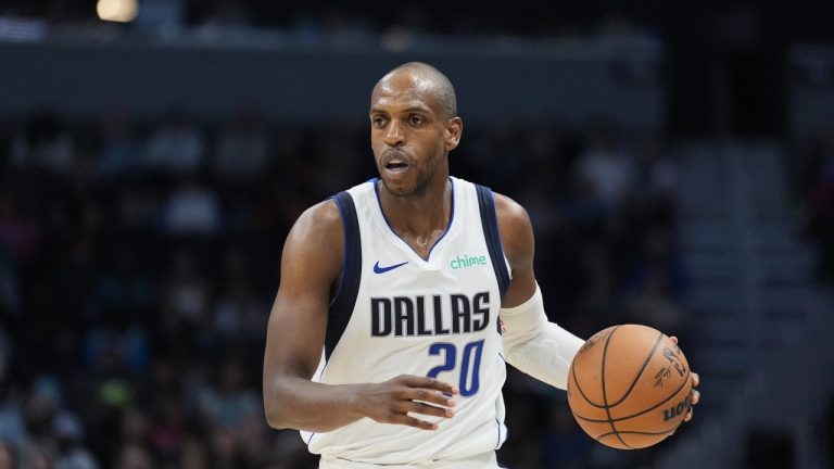 Khris Middleton vuelve a Washington en una operación a seis bandas
