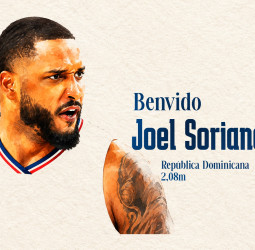 Joel Soriano apuntala el juego interior del Monbus Obradoiro