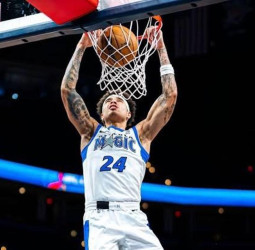 El Real Madrid mira a Lester Quiñones como alternativa a Lonnie Walker