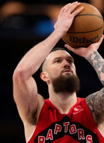 Sandro Mamukelashvili firma un gran contrato con los Angeles Lakers