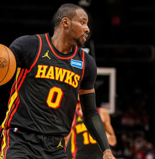 Lakers y Hawks negocian un traspaso por Kuminga con Jaden Hardy sobre la mesa