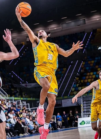 Kassius Robertson se acerca al MoraBanc Andorra
