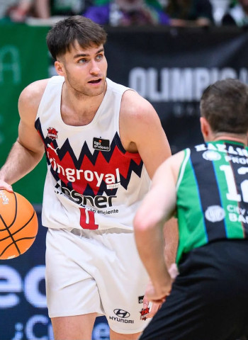 Rafa Villar se acerca al Kids&Us Manresa tras salir de Baskonia