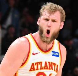 Jock Landale seguirá en Atlanta Hawks
