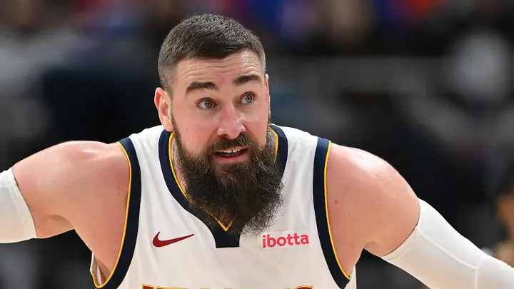 Denver corta a Jonas Valanciunas para ganar margen salarial