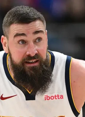 Denver corta a Jonas Valanciunas para ganar margen salarial