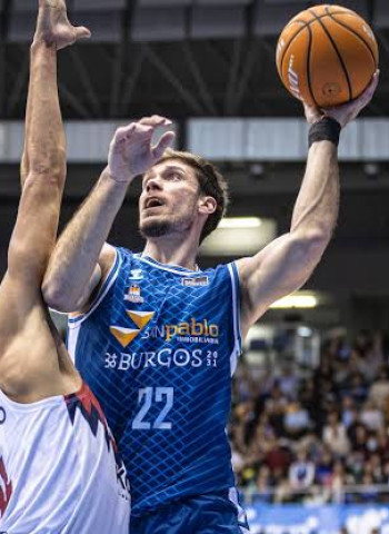 La Laguna Tenerife se interesa por Ethan Happ