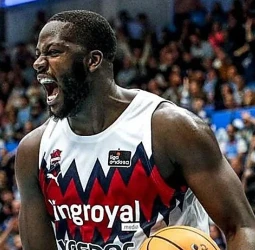 Besiktas alcanza un acuerdo con Eugene Omoruyi