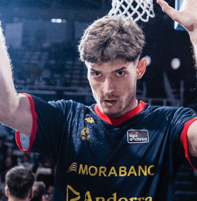 Kostadinov buscará en Bélgica los minutos que no encontró en Andorra