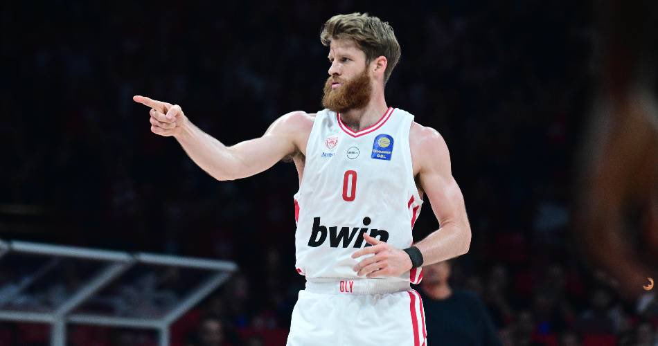 Olympiacos rechaza un millón de dólares y Justin Anderson por Thomas Walkup