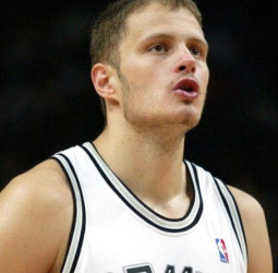 Radoslav Nesterović, la fiabilidad de un campeón discreto