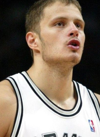 Radoslav Nesterović, la fiabilidad de un campeón discreto