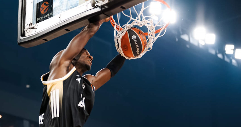 El Olympiacos paga 400.000 euros al ASVEL por Mbaye Ndiaye