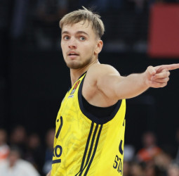 Artūrs Žagars pone rumbo a China