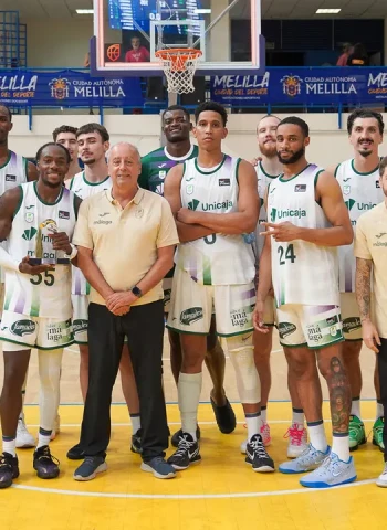 Estreno por todo lo alto de Unicaja, 67-105