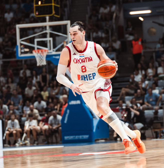 Recital de Hezonja, oficio de Schröder y una Polonia invicta con sello Balcerowski