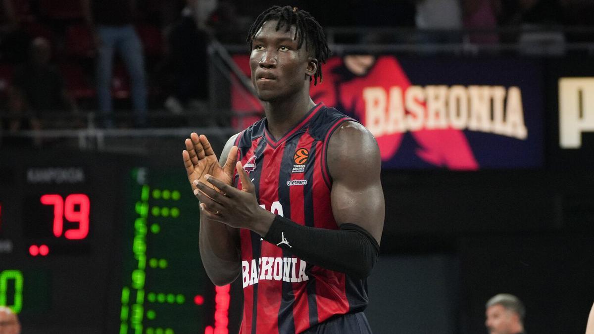 Cavaliers Set to Sign Khalifa Diop, Leaving Baskonia Without Center