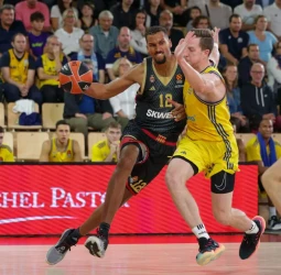 El ASVEL se fija en Petr Cornelie para tapar los agujeros de su plantilla