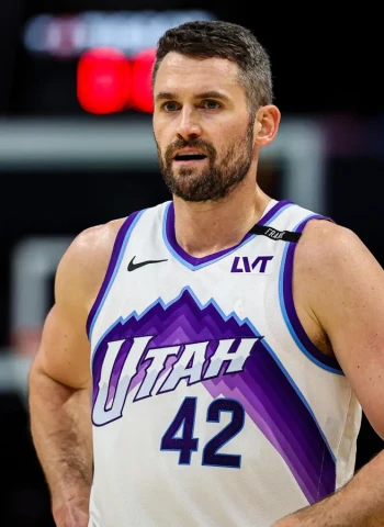 Kevin Love quiere volver a jugar con LeBron en Philadelphia