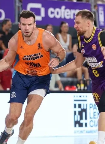 El Leyma remonta veinte puntos en Palencia y se lleva el amistoso en la prórroga (102-104)