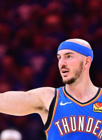 Los Sixers buscan un base defensivo: Caruso, Holiday y Goodwin, entre los nombres