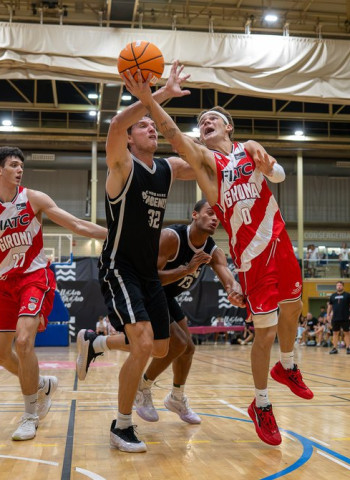 McClung debuta en Europa y el FIATC Girona arranca la pretemporada con victoria (93-77)