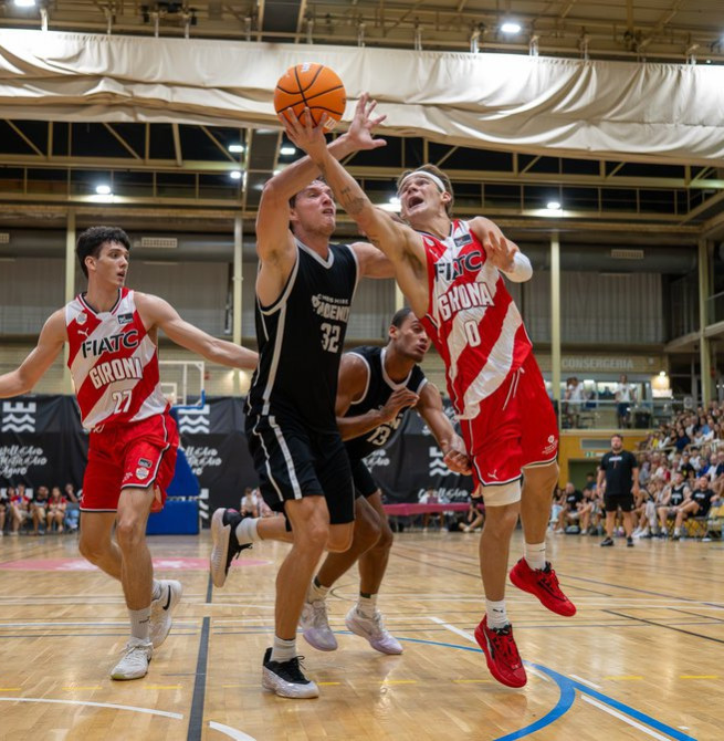 McClung debuta en Europa y el FIATC Girona arranca la pretemporada con victoria (93-77)