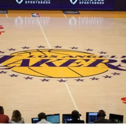 Los Lakers se venden por 12.500 millones, la cifra más alta de la historia del deporte