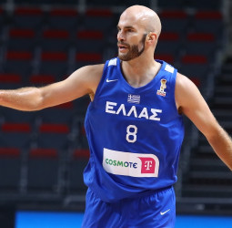 Ucrania hunde a Grecia en Riga (82-76) y alcanza a España en lo alto del grupo