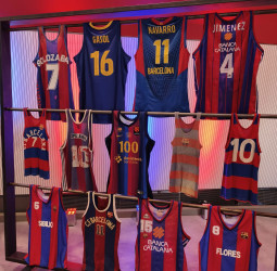 El Barça cumple hoy 100 años y está de celebración