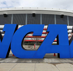 La NCAA reabre el mercado con un quinto año inesperado